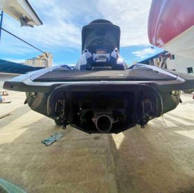 MOTO YAMAHA WAVE RUNNER SUPERCHARGED