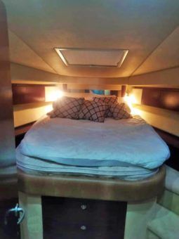 SEA RAY SEDAN BRIDGE 44 full