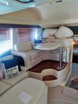 SEA RAY SEDAN BRIDGE 44 full