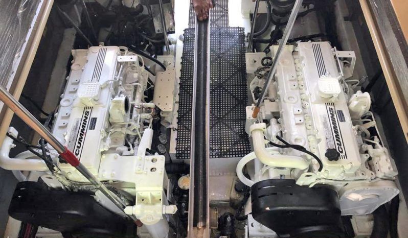 SEA RAY SEDAN BRIDGE 44 full