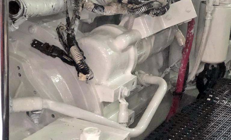 SEA RAY SEDAN BRIDGE 44 full