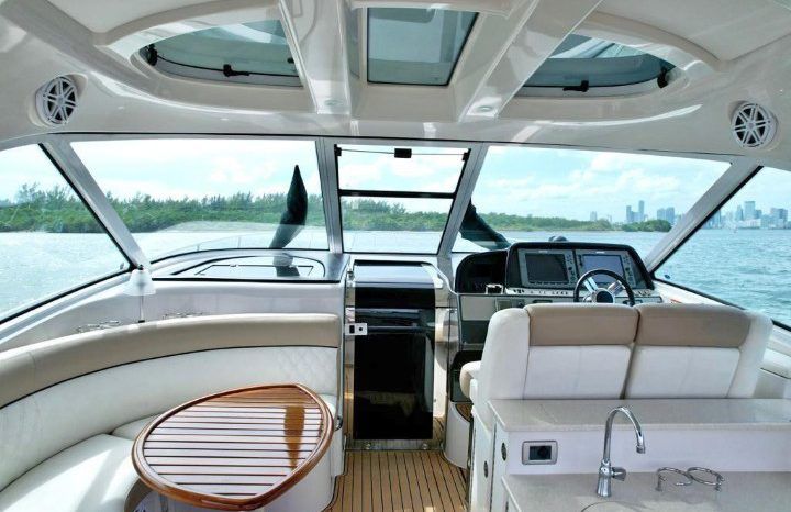 
								FOUR WINNS V458 46 full									