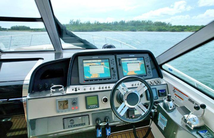 
								FOUR WINNS V458 46 full									