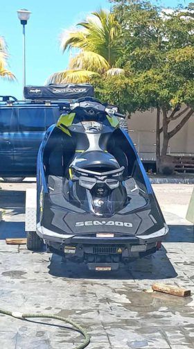 MOTO SEADOO RXP 260