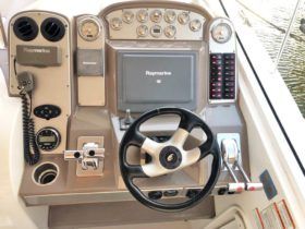 CRUISER YACHTS COUPE SPORT 390 39
