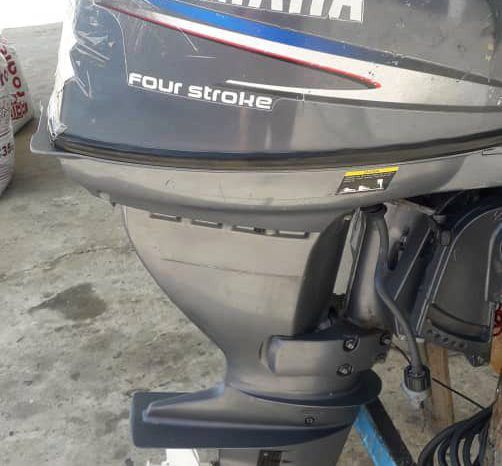 
								MOTOR YAMAHA 25 HP full									
