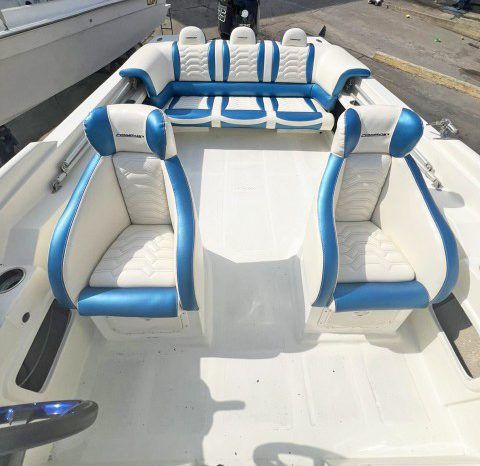 
								COMMANDER 24 full									