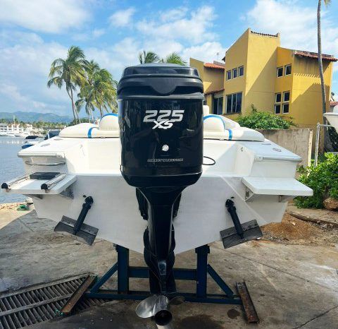 
								COMMANDER 24 full									