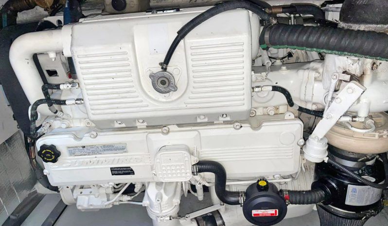 SEA RAY SEDAN BRIDGE 44 full