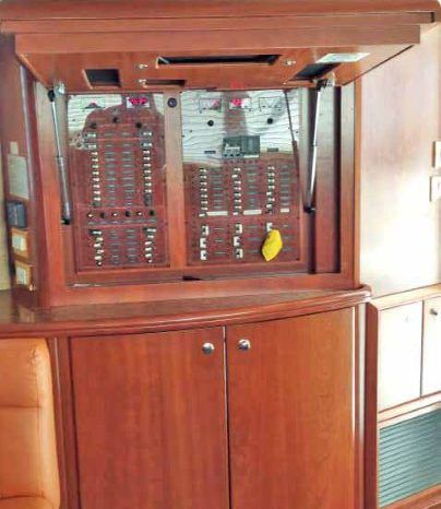 
								SILVERTON CONVERTIBLE 50 full									