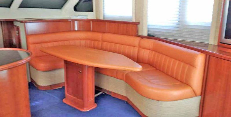 
								SILVERTON CONVERTIBLE 50 full									