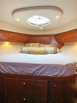 
										SILVERTON CONVERTIBLE 50 full									