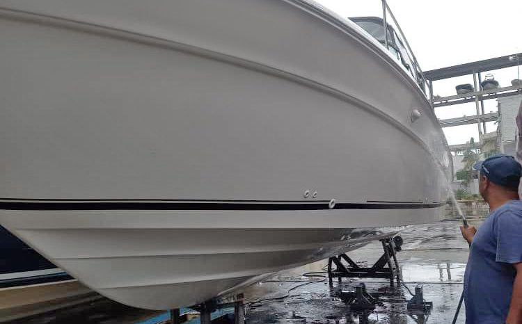 
								SEA RAY SUNDANCER 330 33 full									