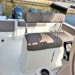 SAILFISH 2360 CENTER CONSOLE 23 full