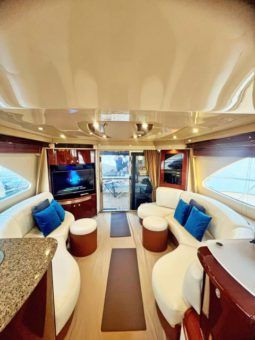 
										SEA RAY SEDAN BRIDGE 58 full									