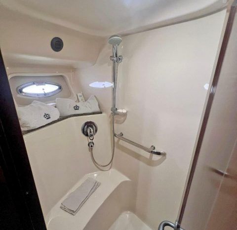
								SEA RAY SEDAN BRIDGE 58 full									