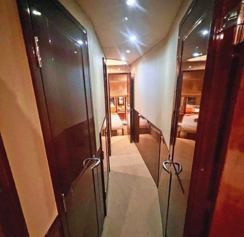 
								SEA RAY SEDAN BRIDGE 58 full									
