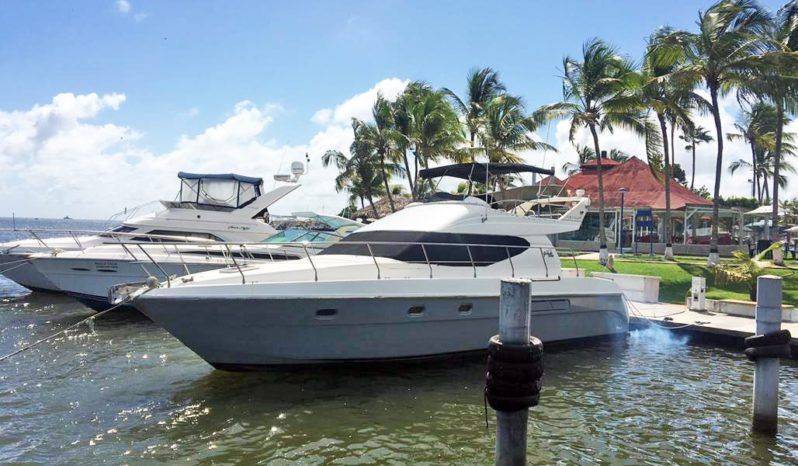 
								AZIMUT 41 full									