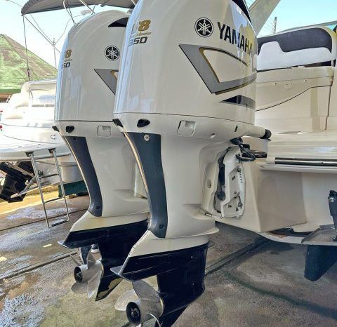 
								MONTEREY 28 full									
