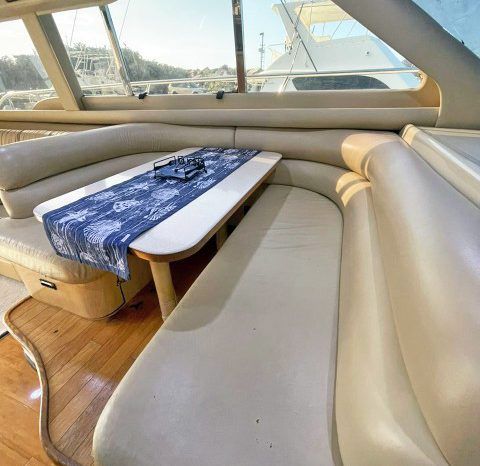 
								SEA RAY SEDAN BRIDGE 48 full									