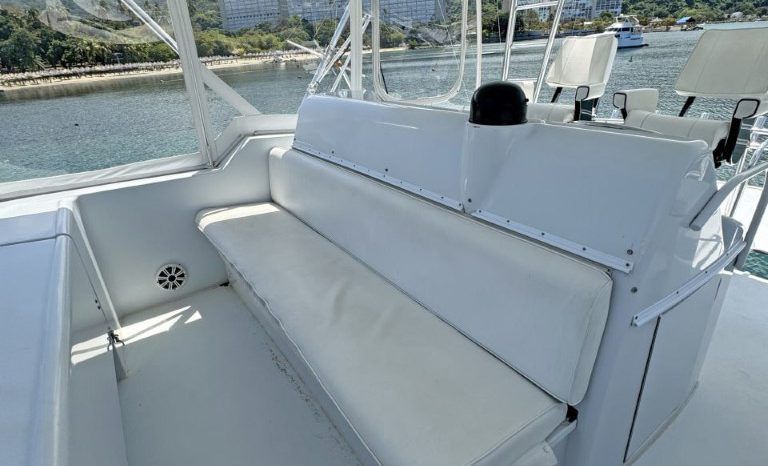 
								HATTERAS 60 full									