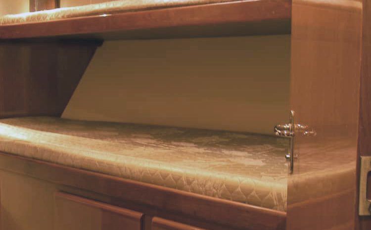 
								VIKING CONVERTIBLE 50 full									