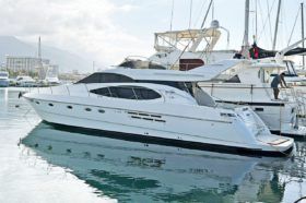 AZIMUT 52