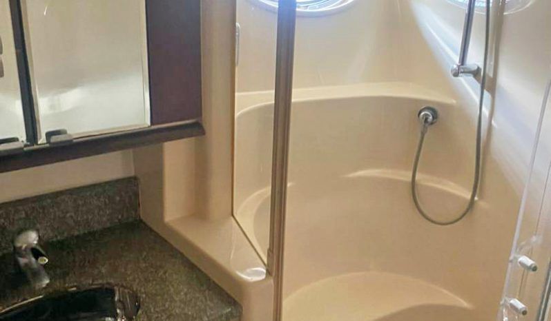 SEA RAY SEDAN BRIDGE 52 full