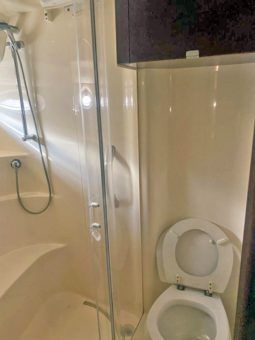 SEA RAY SEDAN BRIDGE 52 full