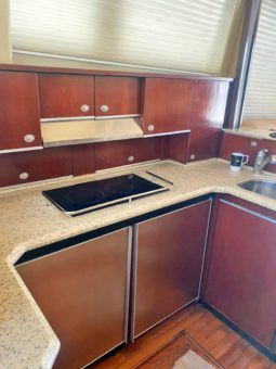 SEA RAY SEDAN BRIDGE 52 full