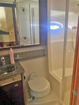 SEA RAY SEDAN BRIDGE 52 full