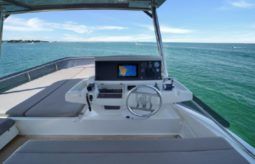 
										FERRETTI MOTOR YACHTS 700 70 full									