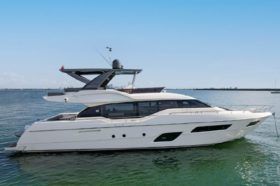 FERRETTI MOTOR YACHTS 700 70