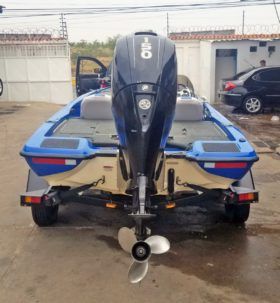 BOTE STRATOS 17.5