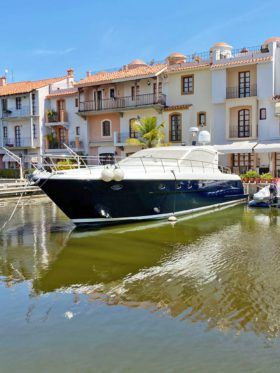 UNIESSE 54