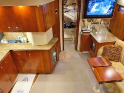 
										CRUISERS YACHTS EXPRESS 46 full									