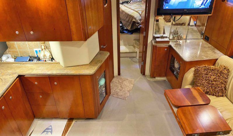 
								CRUISERS YACHTS EXPRESS 46 full									