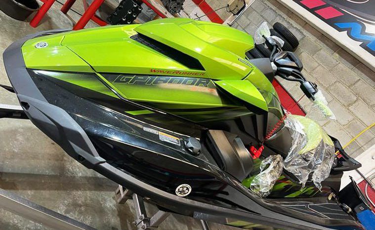 
								MOTO YAMAHA WAVE RUNNER GP1800R full									