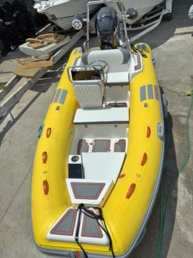 DINGHY CARIBE 15