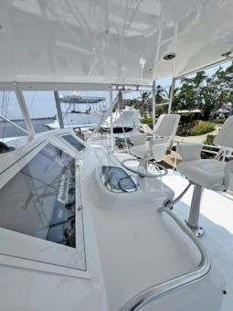 VIKING CONVERTIBLE 58 full