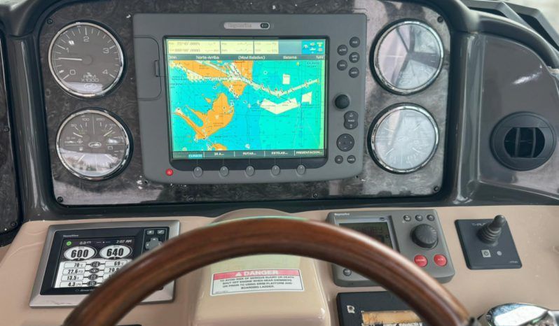 
								SEA RAY SUNDANCER 52 full									