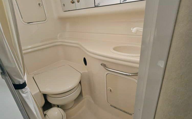 
								SEA RAY SUNDANCER 32 full									