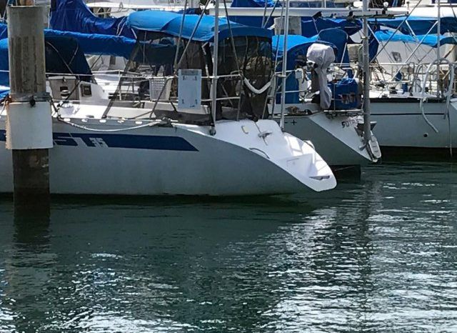 VELERO BENETEAUR FIRTS 35 full