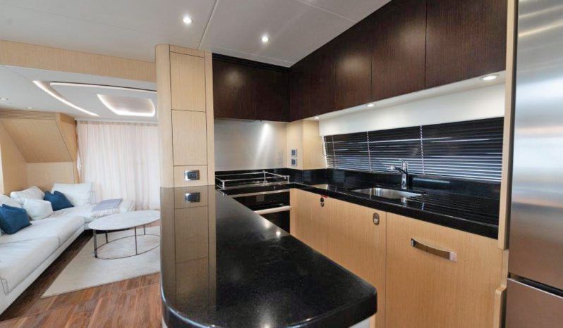 
								SUNSEEKER YACHT 75 full									