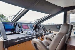 
										SUNSEEKER YACHT 75 full									