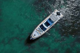 AZIMUT S 70