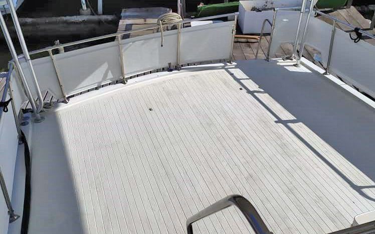 
								VIKING CABIN 43 full									