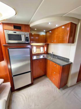 CRUISERS YACHTS SPORT COUPE 39