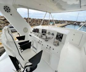 HATTERAS CONVERTIBLE 53