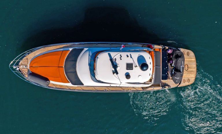 SEA RAY SEDAN BRIDGE 52 full